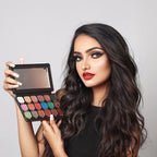 Europe Girl 18 colour Diamond Eyeshadow Palette - Glow On