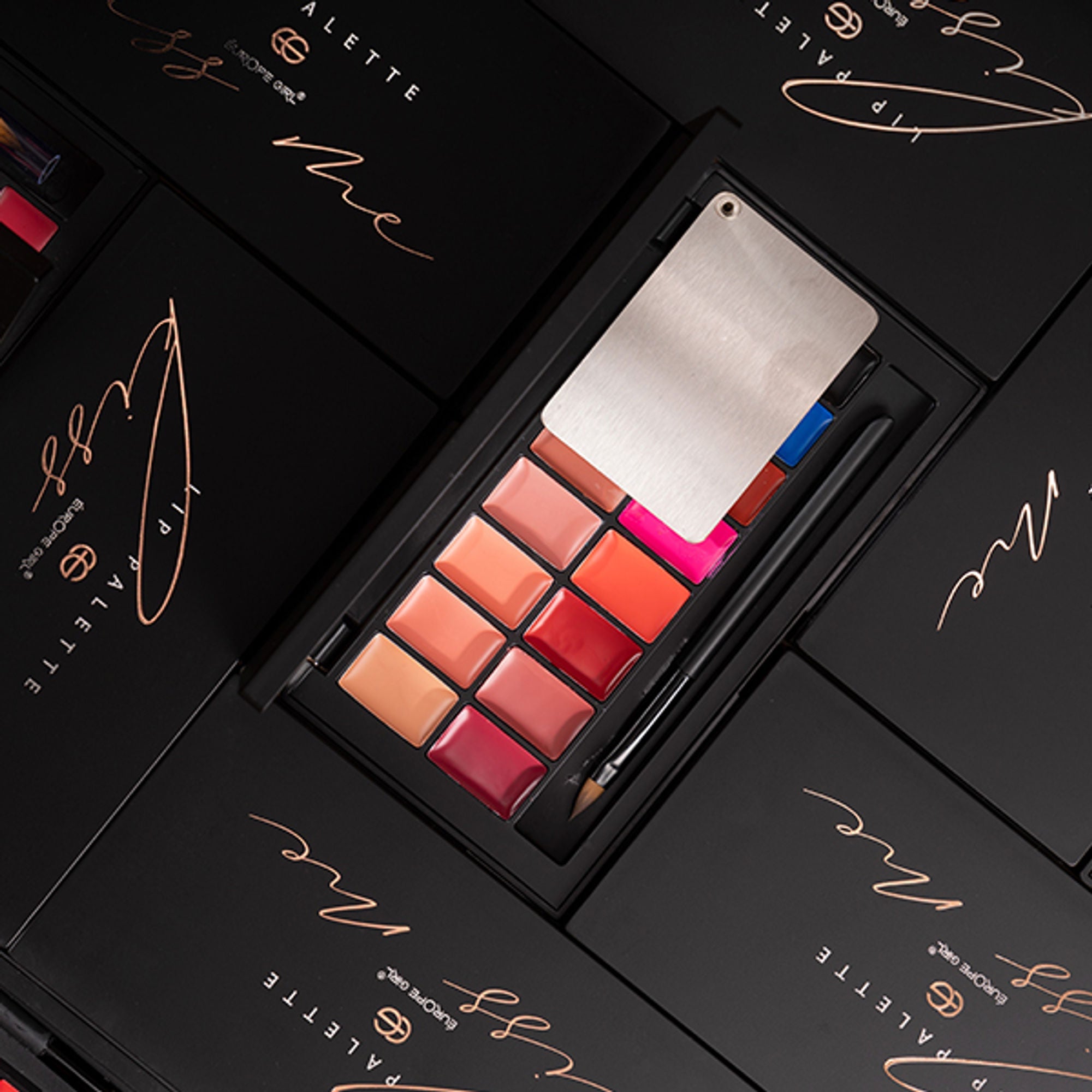 Europe Girl Kiss Me Lip Palette