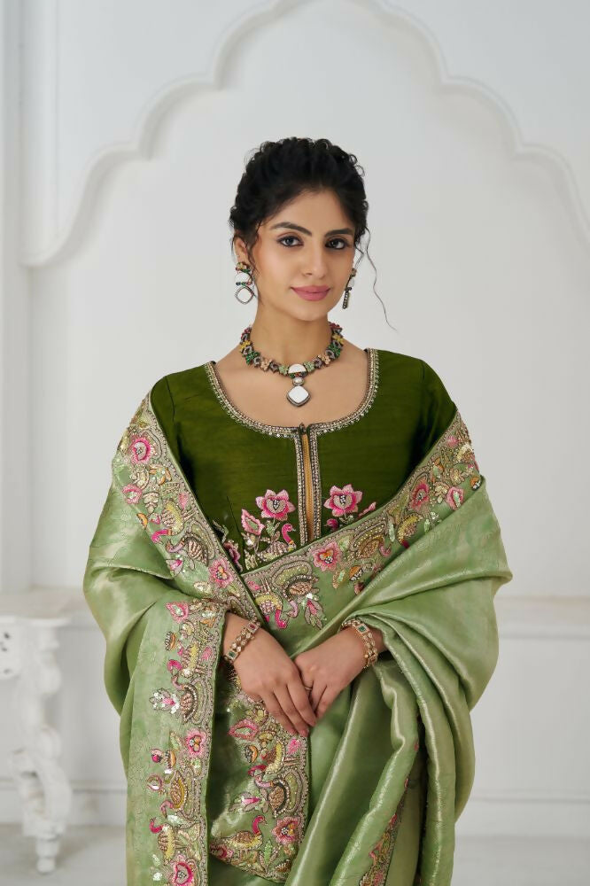 KF 111 MEHENDI (3)