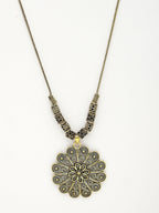 NVR Women's Gold-Polished Floral Shape Pendant with Chain