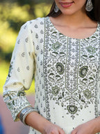 Juniper Women's Green Rayon Staple Kalamkari Floral Placement Printed Kurta - Distacart