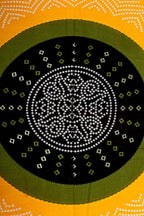 Vamika Printed Cotton Black Color & Multicolor Bedsheet With Pillow Covers (LEOC_BANDJ_BL)