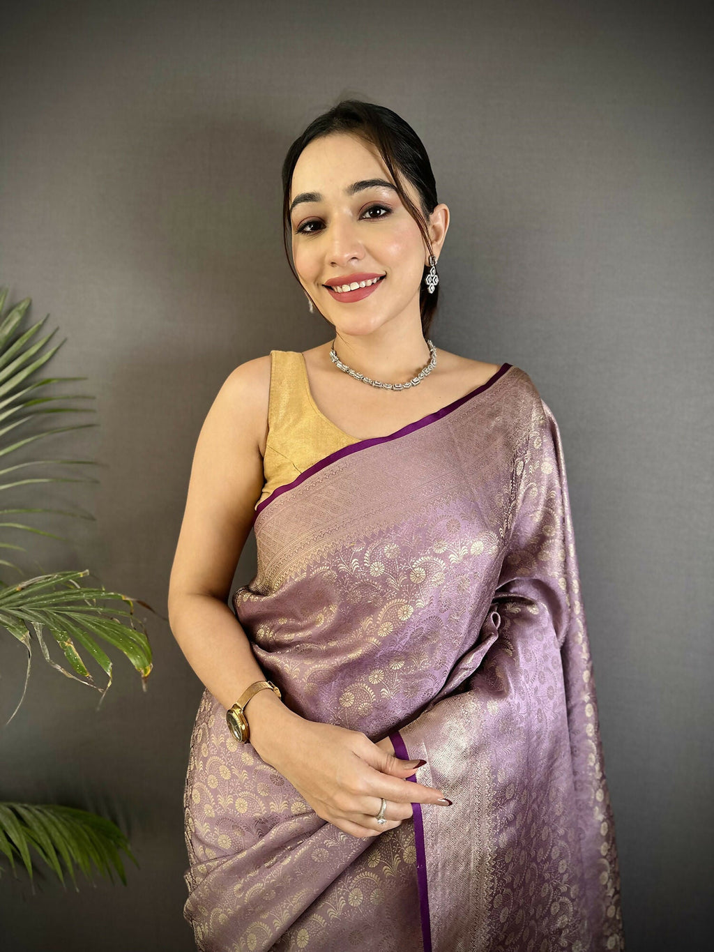Joban Fashion Lavender Floral & Paisley Motifs Soft Satin Silk Banarasi Saree - Distacart