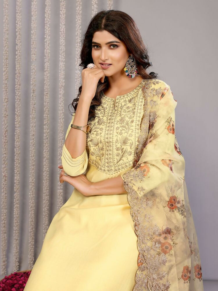Joban Fashion Women Pale Yellow Roman Embroidery Stitched Kurta Set - Distacart