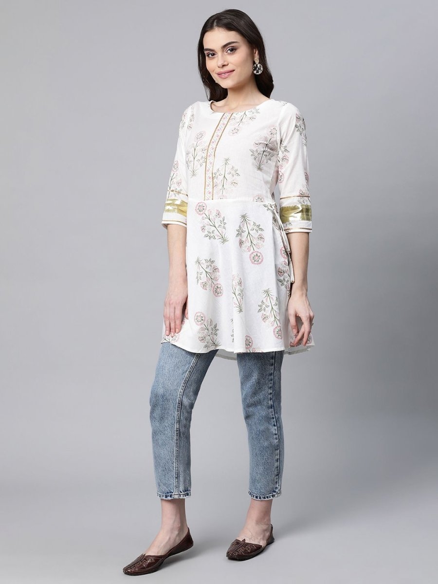 Ahalyaa Women Off White Pure Cotton Floral Printed Tunic - Distacart