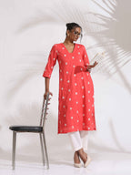 trueBrowns Orange Cotton Floral Embroidered Kurta Set - Distacart