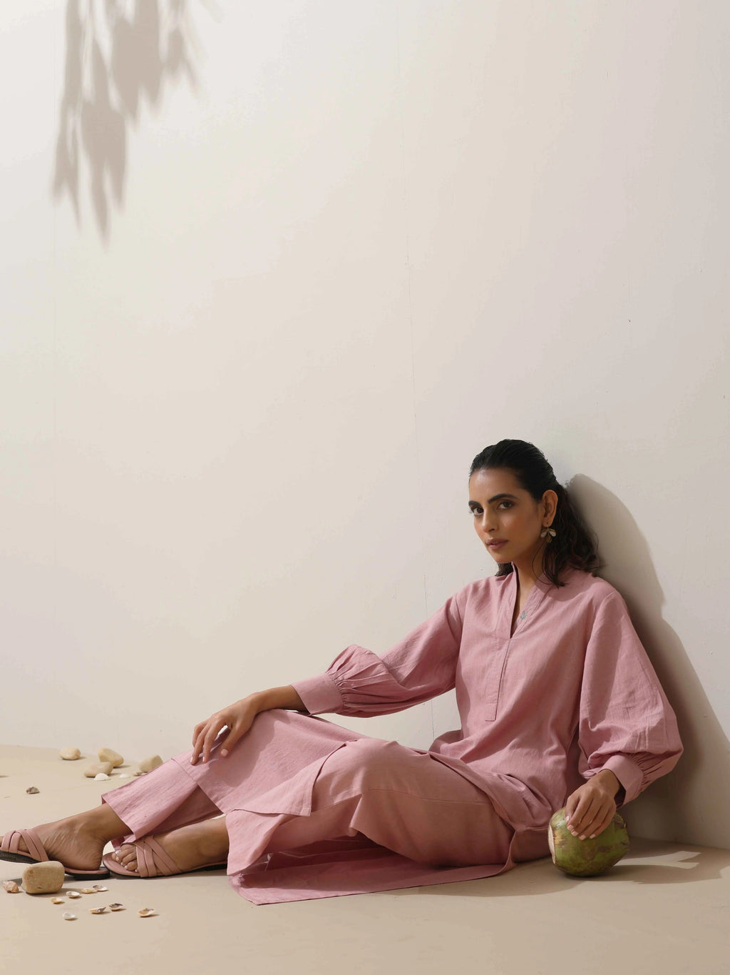 trueBrowns Pink Cotton Linen Kurta Pant Set - Distacart