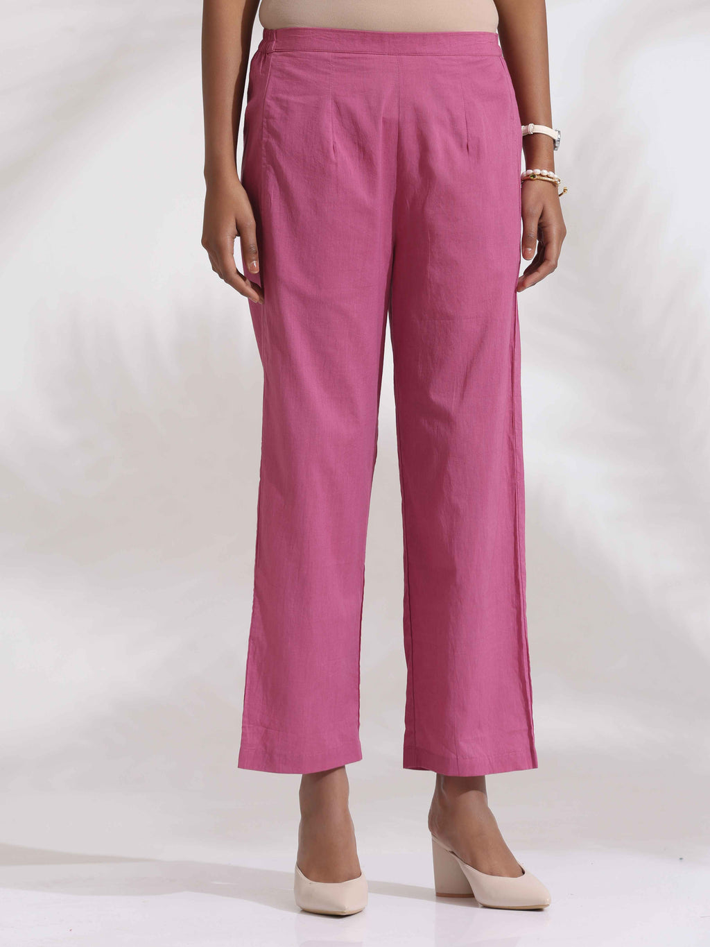 trueBrowns Pink Cotton Floral Embroidered Flared Kurta Set - Distacart