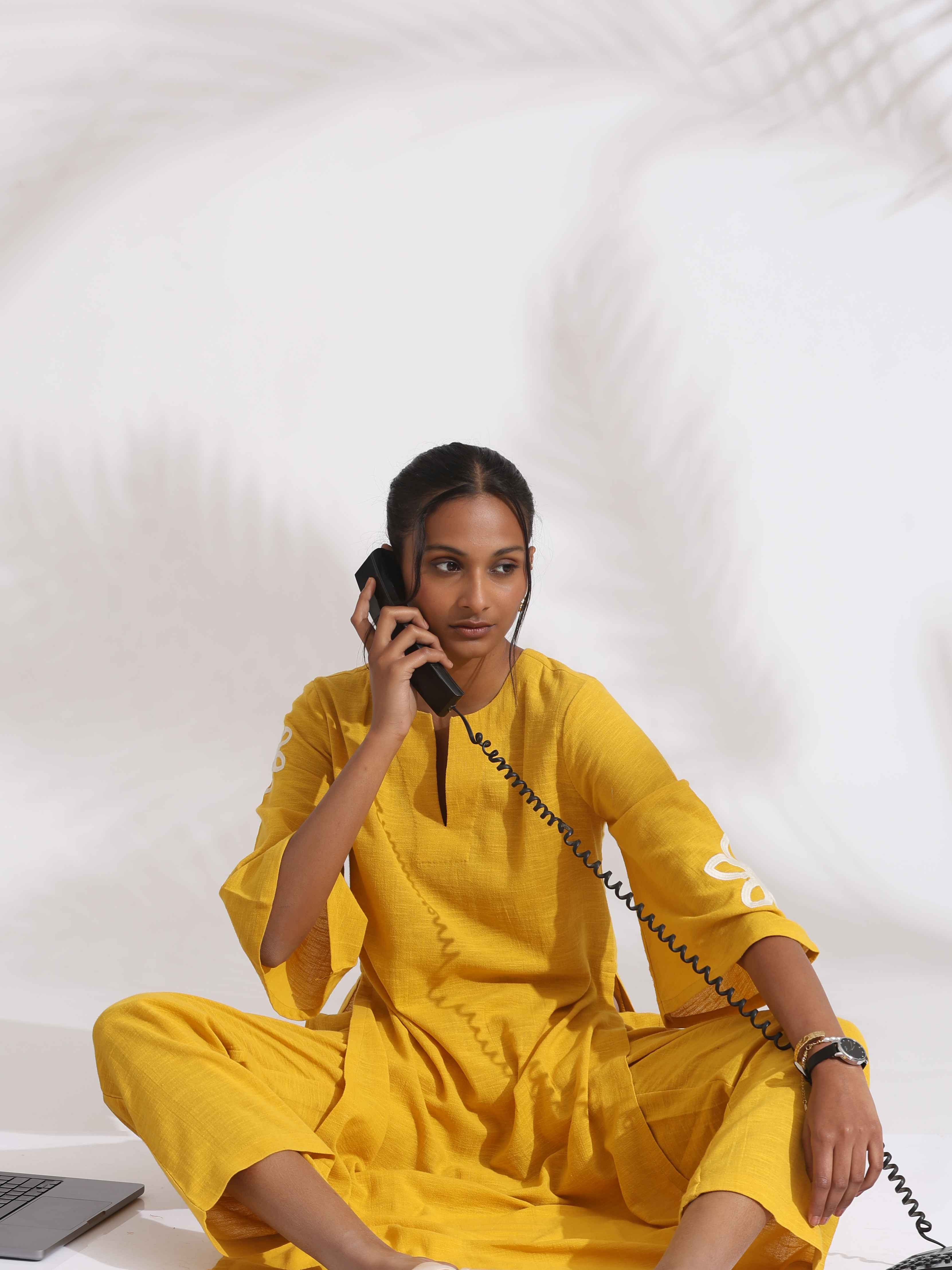 trueBrowns Yellow Cotton Slub Embroidered Straight Kurta Set - Distacart