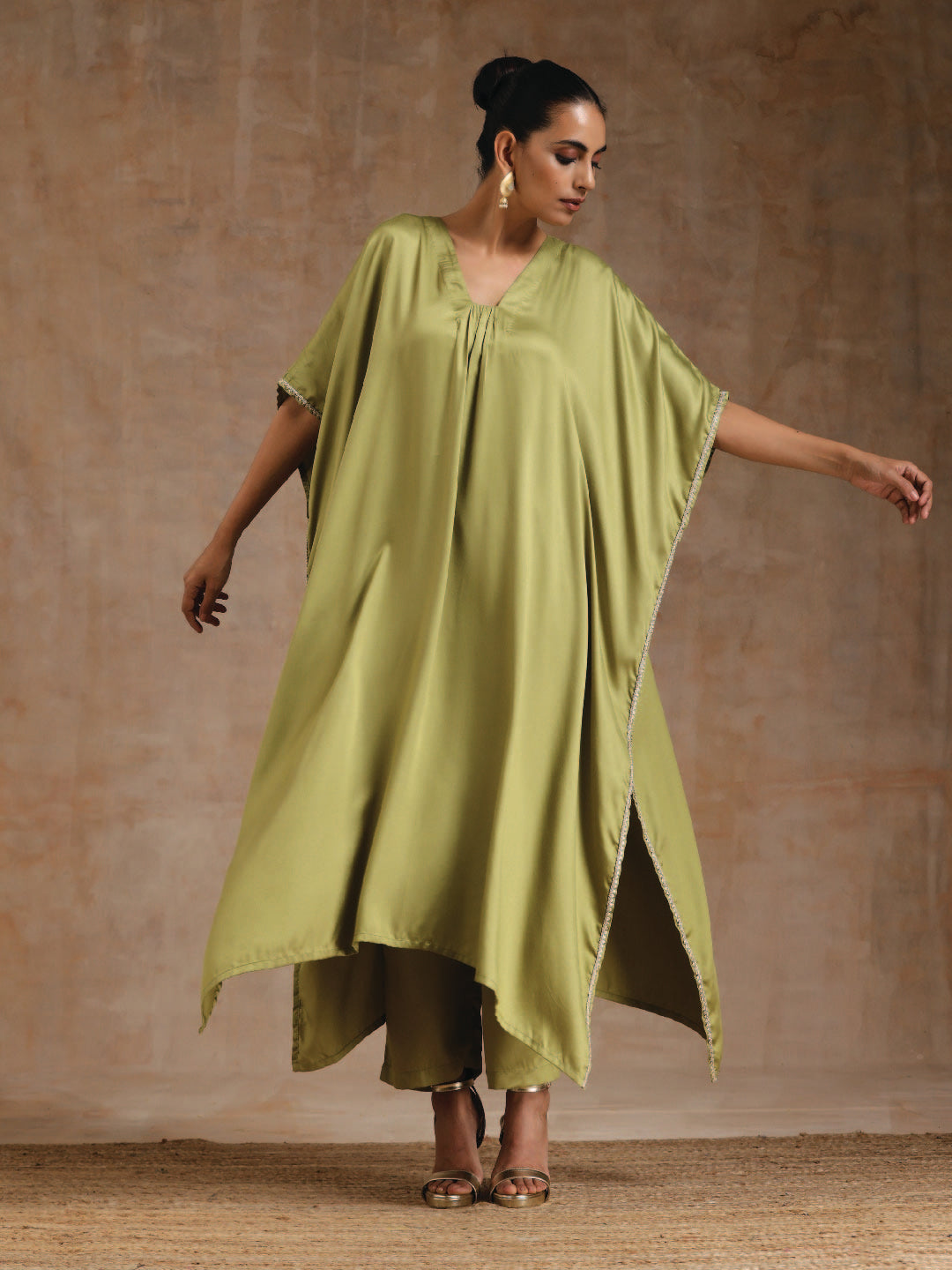 trueBrowns Light Green Modal Satin Kaftan Kurta Set | Relove - Distacart