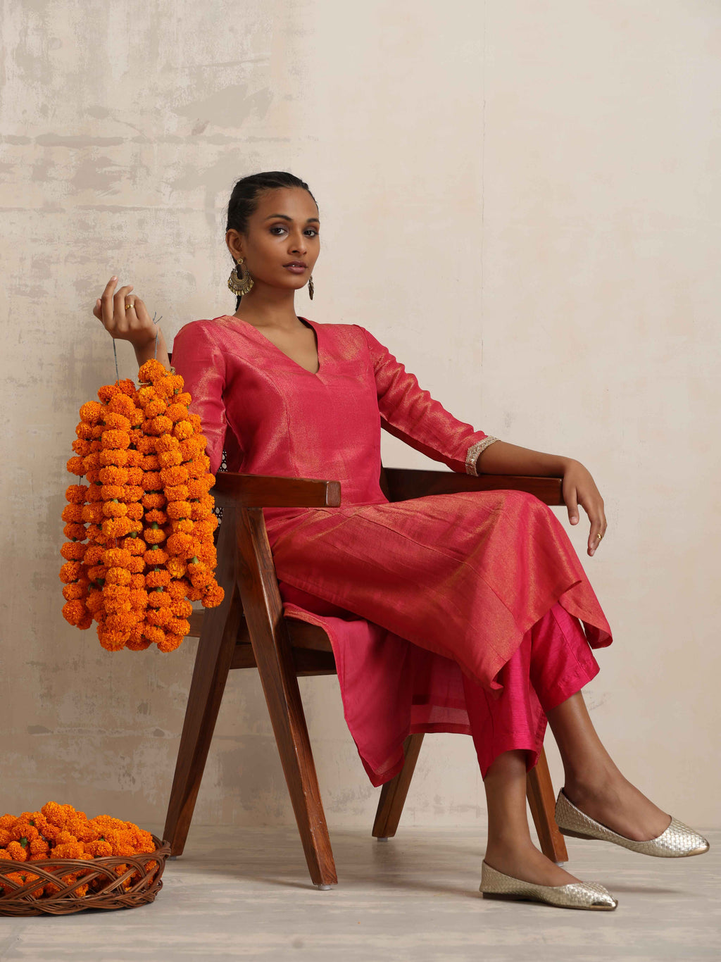 trueBrowns Hot Pink Tissue Straight Kurta Set - Distacart