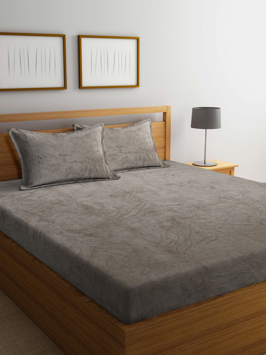 KLOTTHE 300 TC Woolen King Bedsheet with 2 Pillow Covers - Distacart