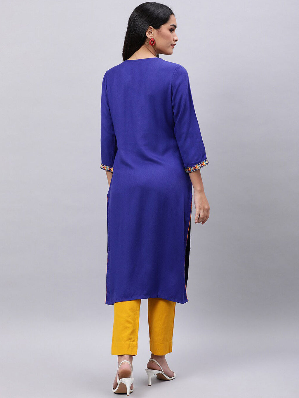 Souchii Women Beautiful Ethnic Motifs Yoke Design Mirror Work Kurta - Distacart