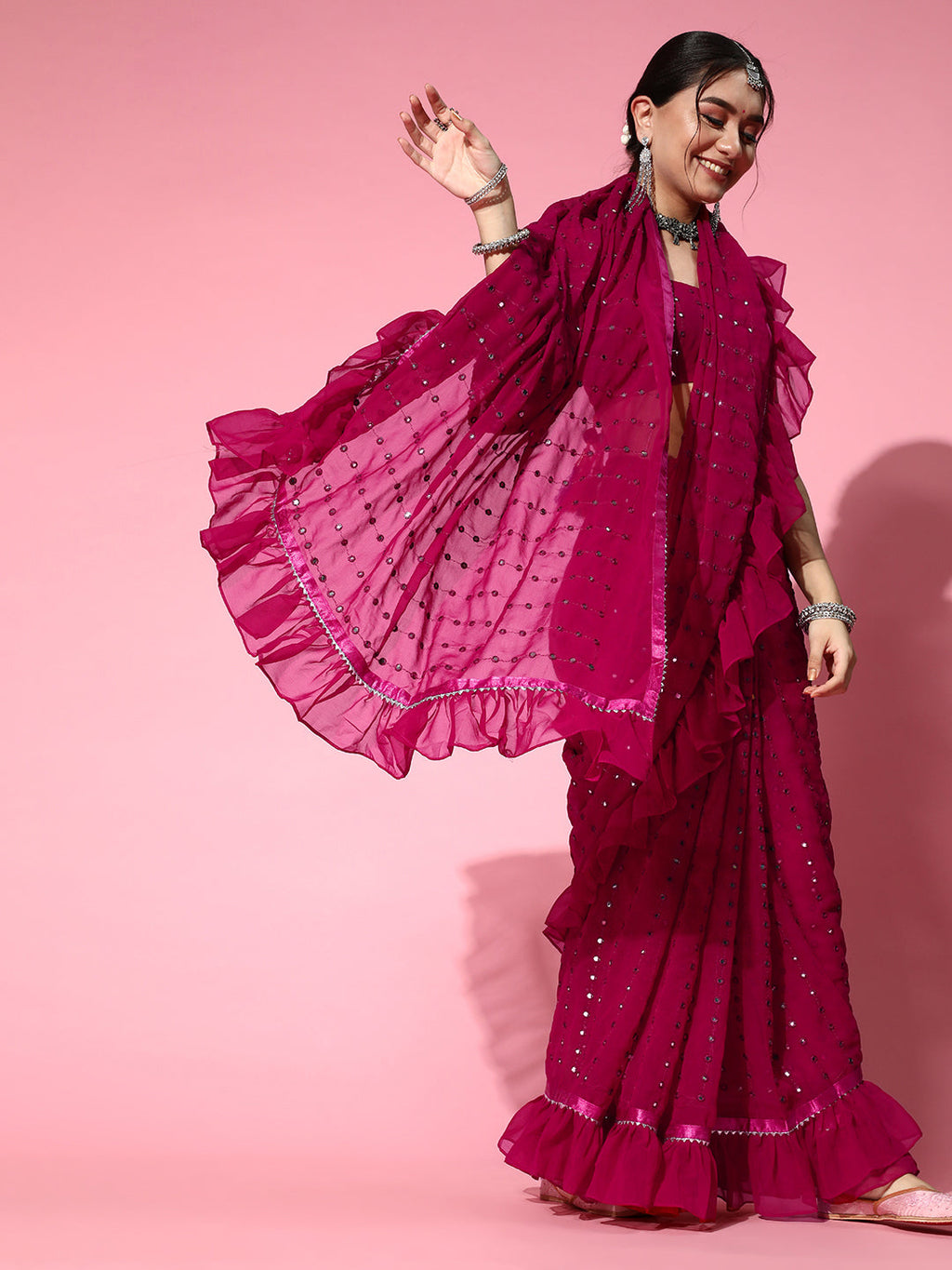 Tikhi Imli Embellished Poly-Georgette Saree with Solid border - Distacart
