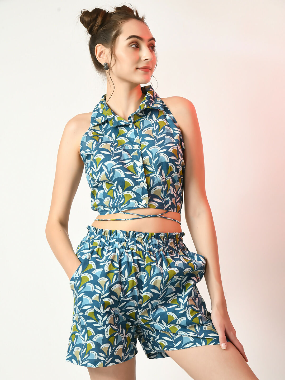Myshka Women's Blue Printed Top With Shorts