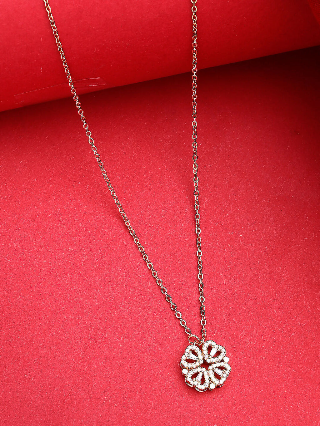 NVR Women's Rose Gold Heart Shape American Diamond Metal Chain