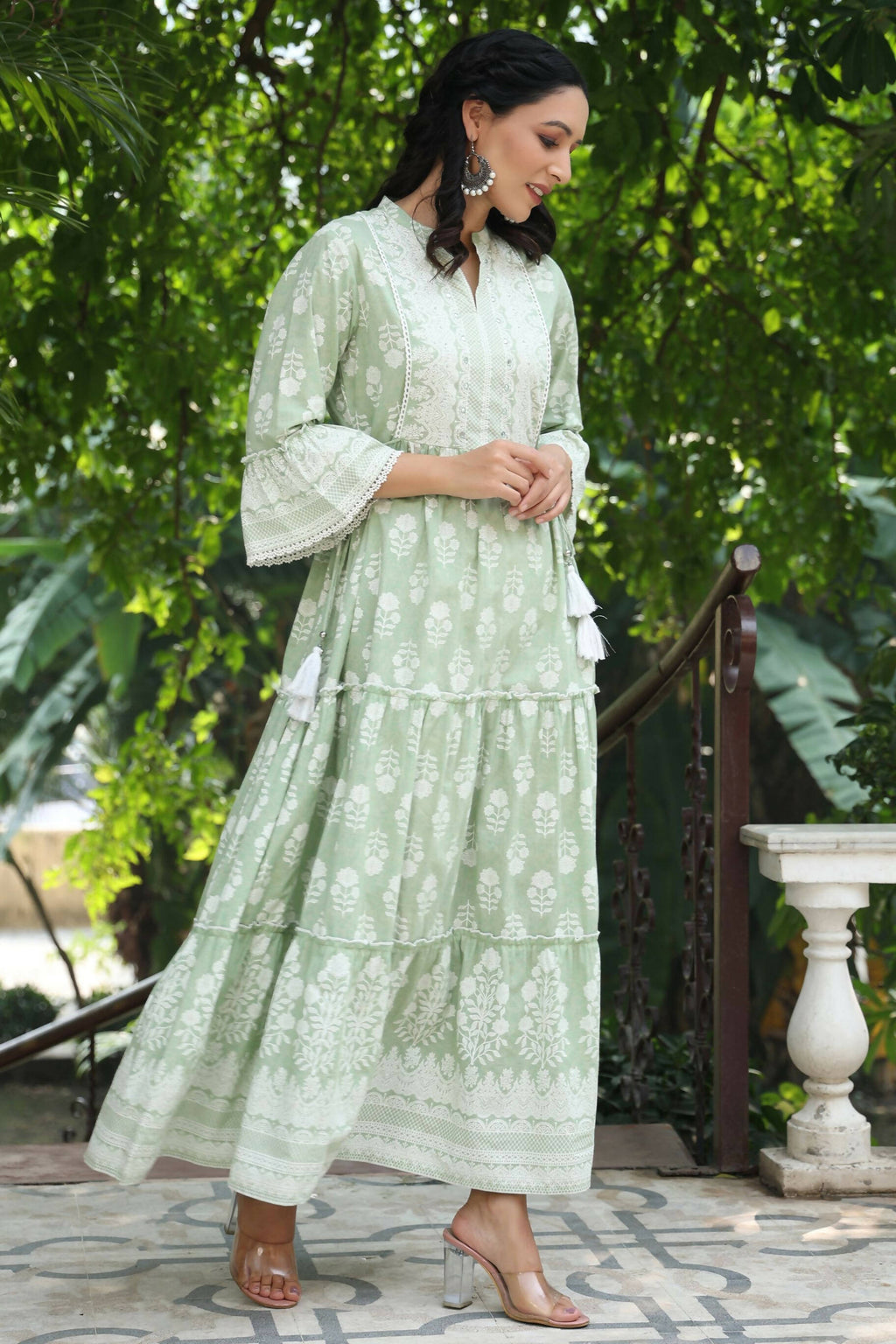 Juniper Women's Green Cambric Floral Printed Maxi Tiered Dress - Distacart