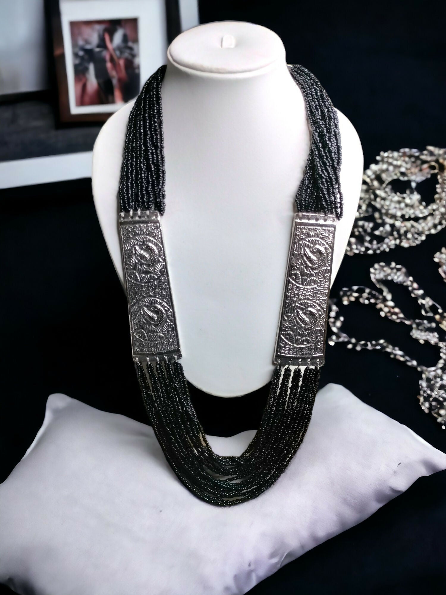 Inhanns Saree Shobha Statement Necklace - Black