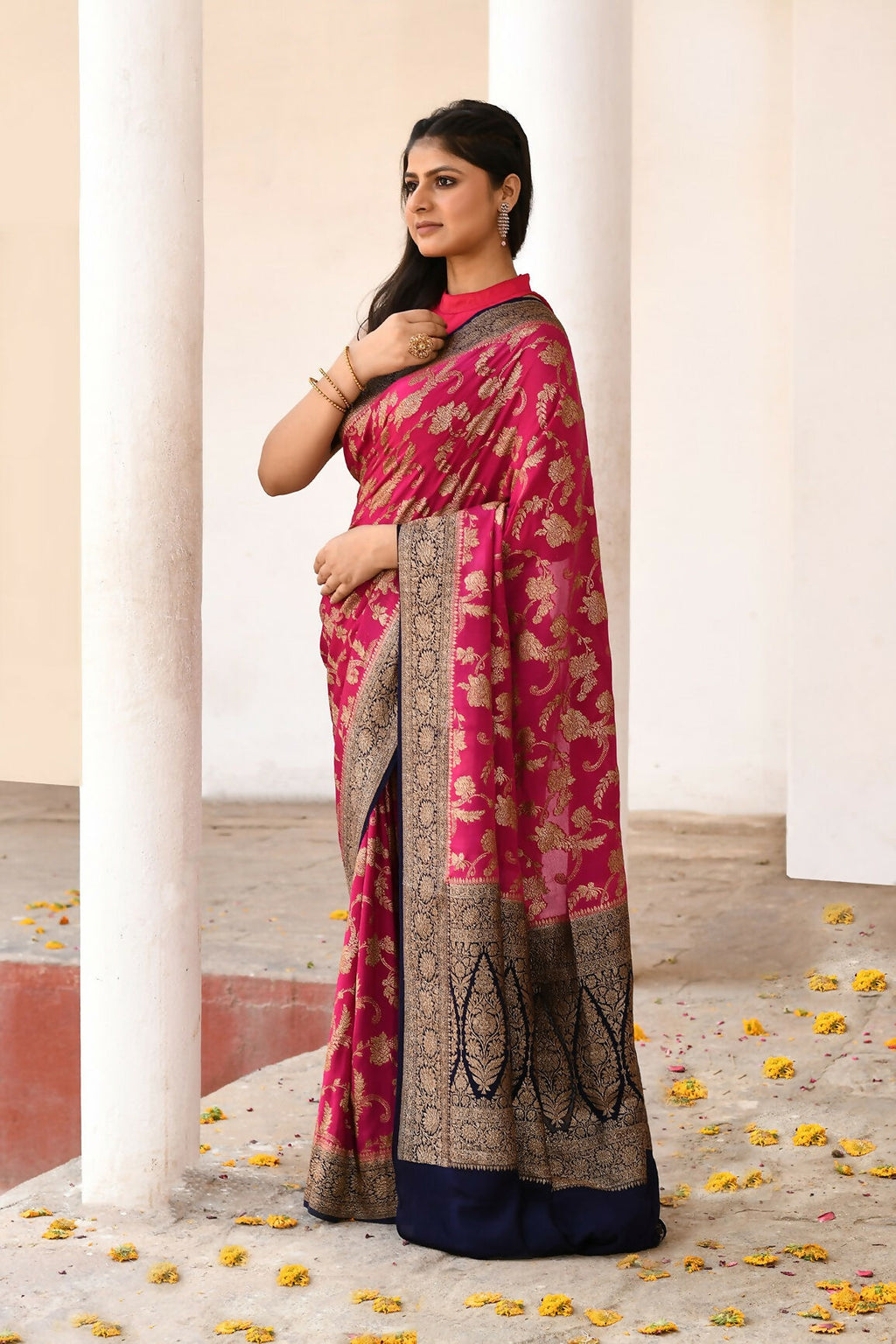 Joban Fashion Hot Pink Crepe Chiffon Pure Handloom Banarasi Silk Saree