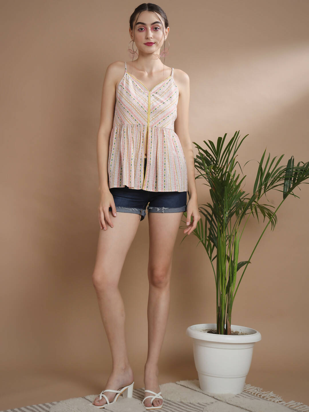 Myshka Women's Multi Printed Sweetheart Neck Top