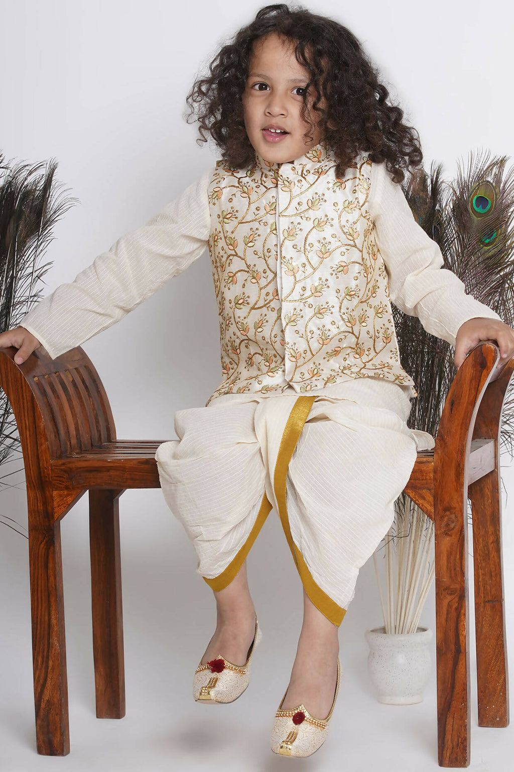 Little Bansi Banarsi Silk Floral Embroidery Jacket With Cotton Kantha kurta And Kantha Dhoti - Cream