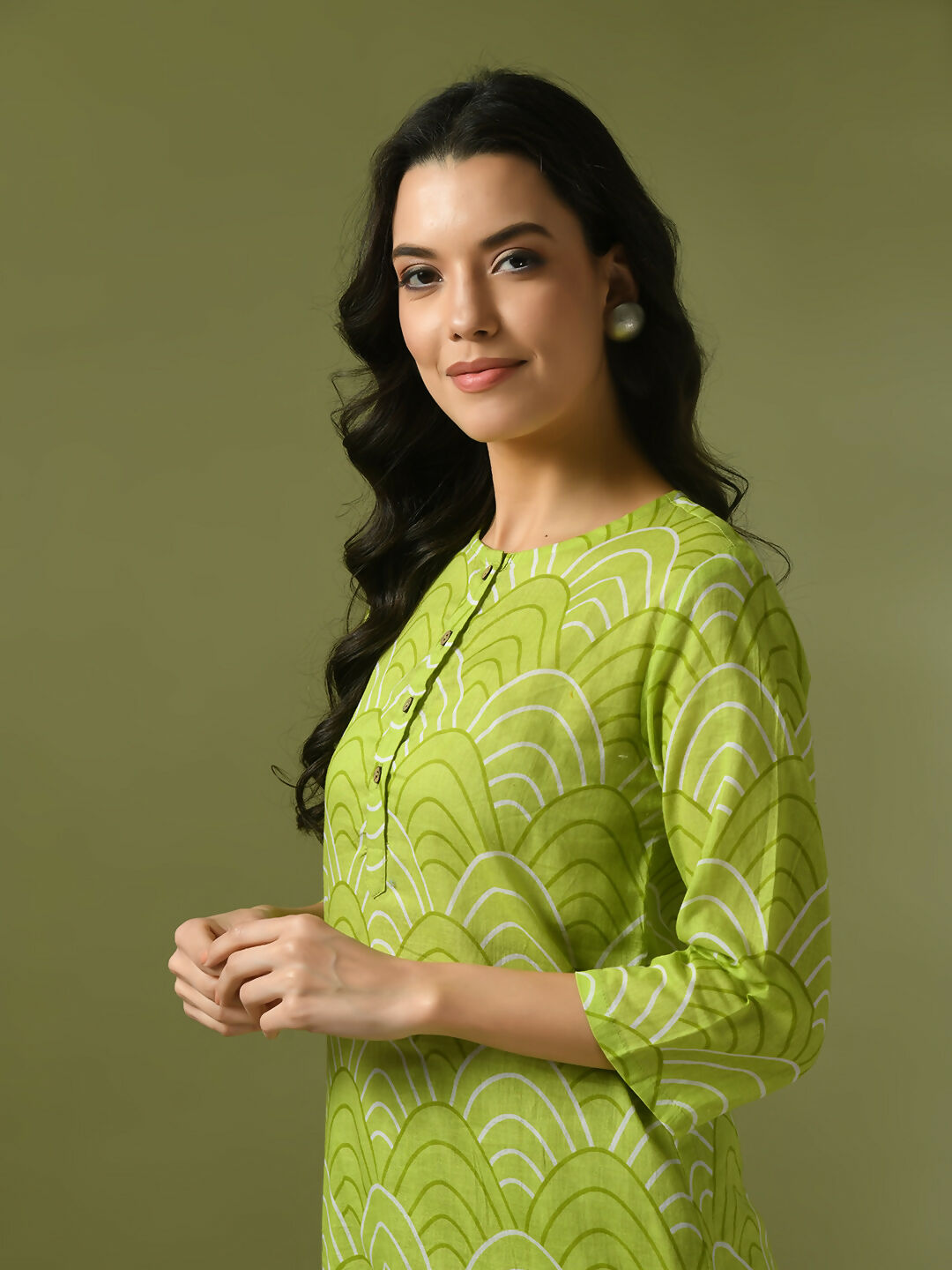 Myshka Women's Green Printed Cotton Round Neck Party Tunic With Trousers Co-ord set
