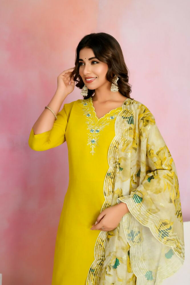 Tanisha1160B (1)