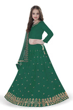 Dwiden Green Queen Tafetta Sattin Semi-Stitched Girl's Lehenga Choli