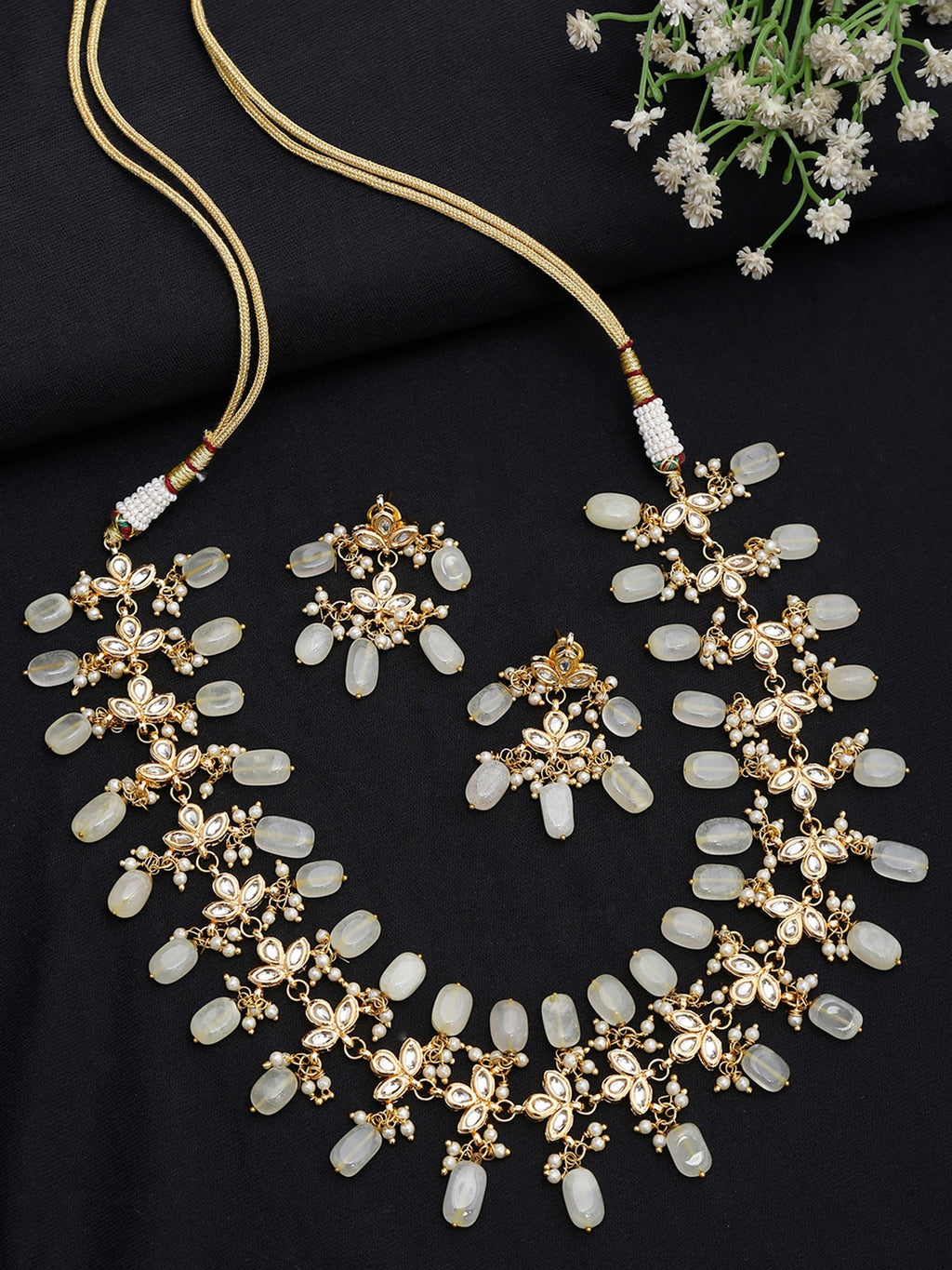 Kundan Neckpiece With Earrings - Ruby Raang - Distacart
