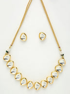 Kundan Choker With Kundan Studs - Ruby Raang - Distacart