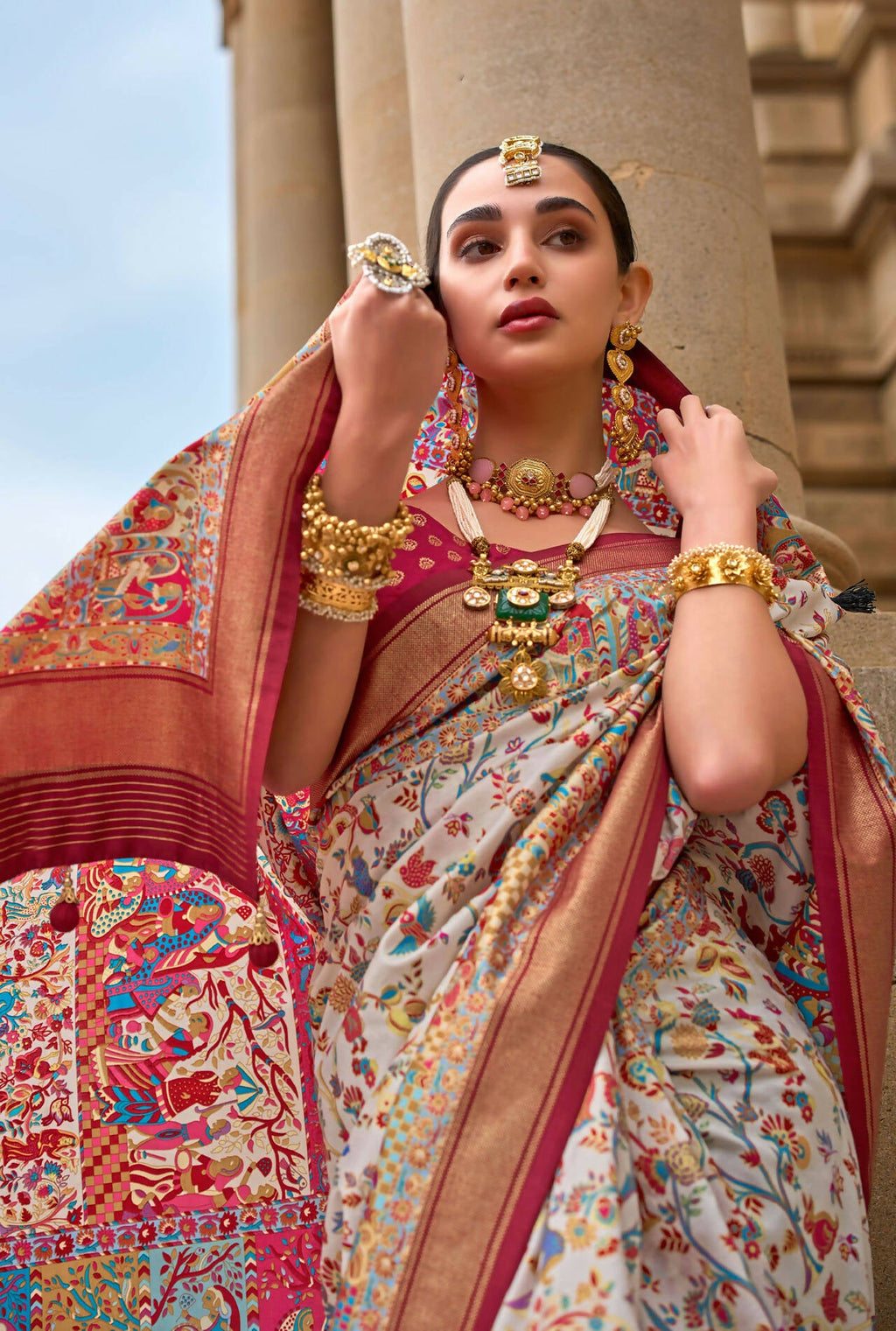Salmon Pink & White Superior V.P.Silk Woven Printed Patola Silk Saree - Rewaa Milano