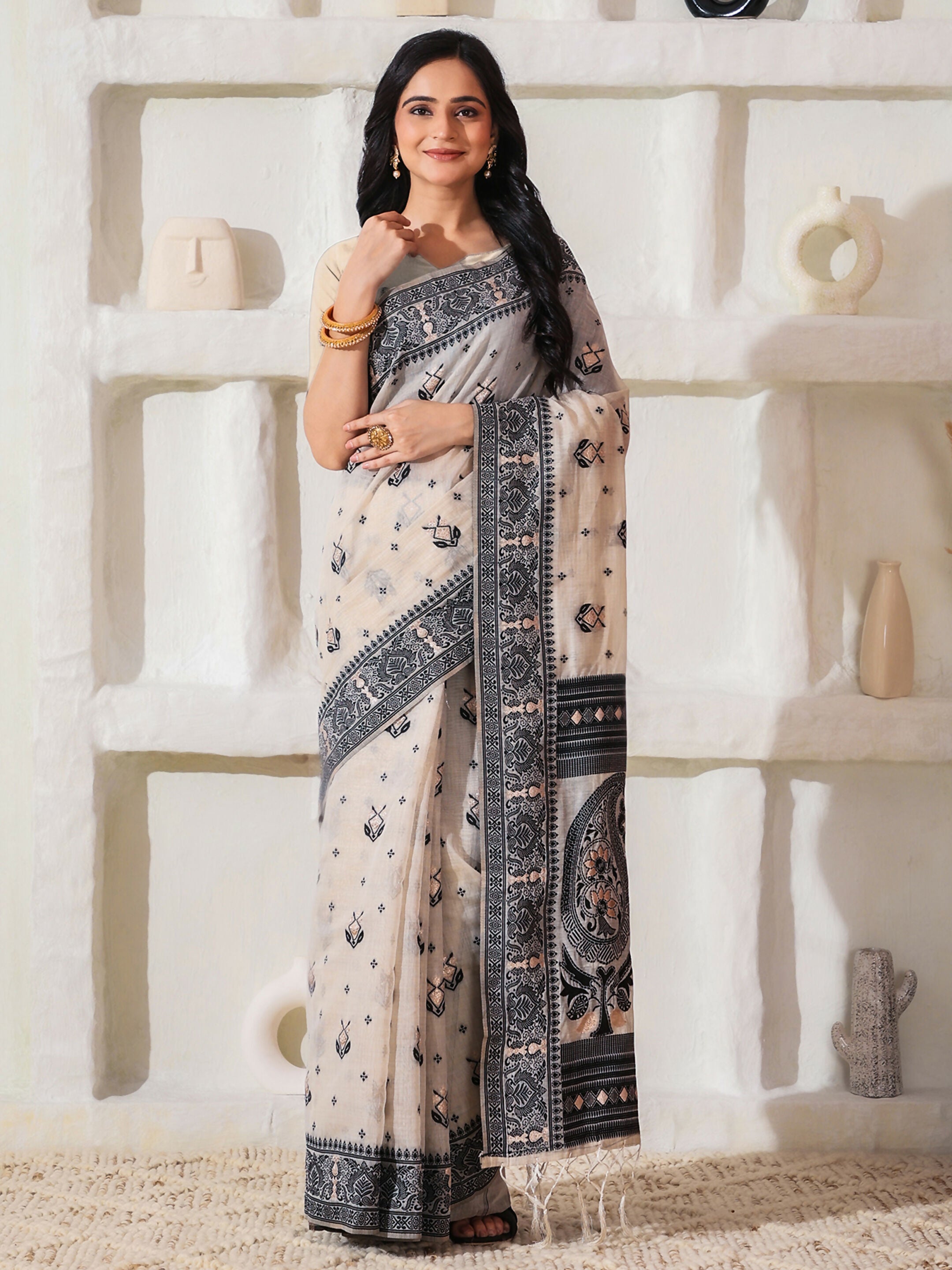 Shree Shyam Fashion Linen Cotton Black & Cream Saree - Distacart