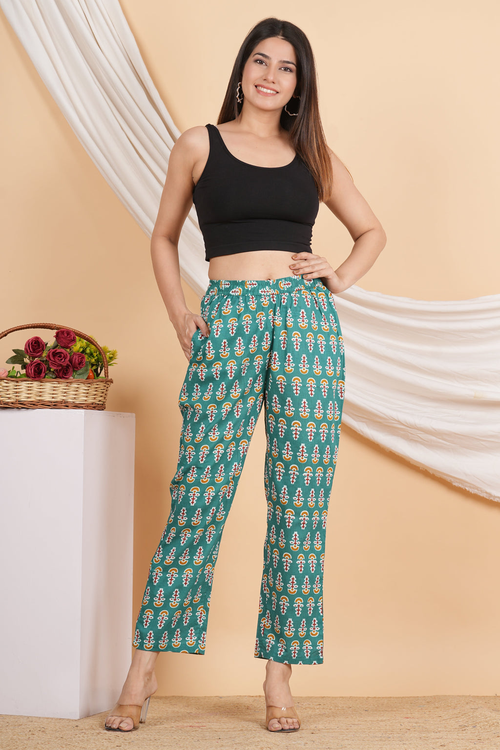 House of RP Women Green Cotton casual Trouser