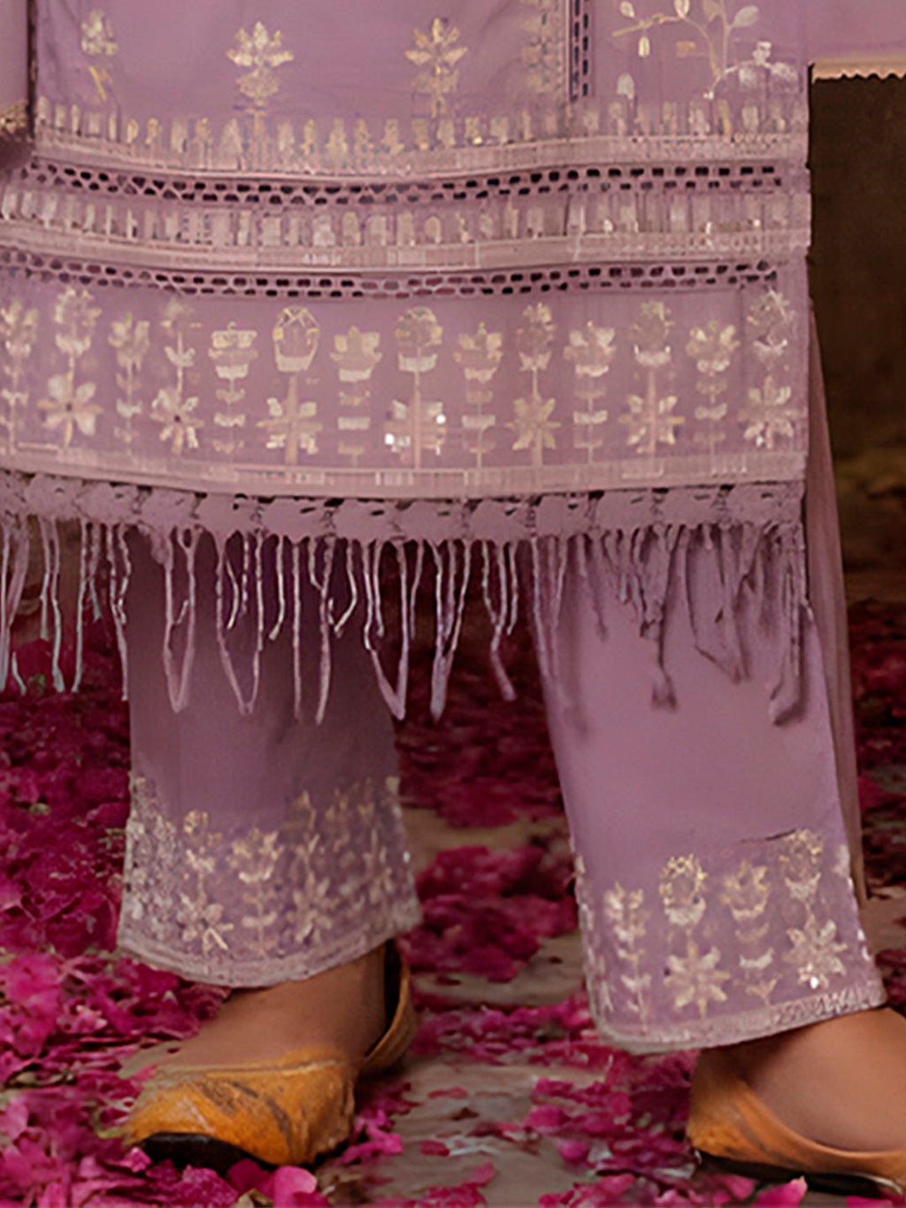 Embroidered & Lace Detailed Kurta With Pant & Embroidered Dupatta Luxury, Multicolor - Hiral Fashion - Distacart