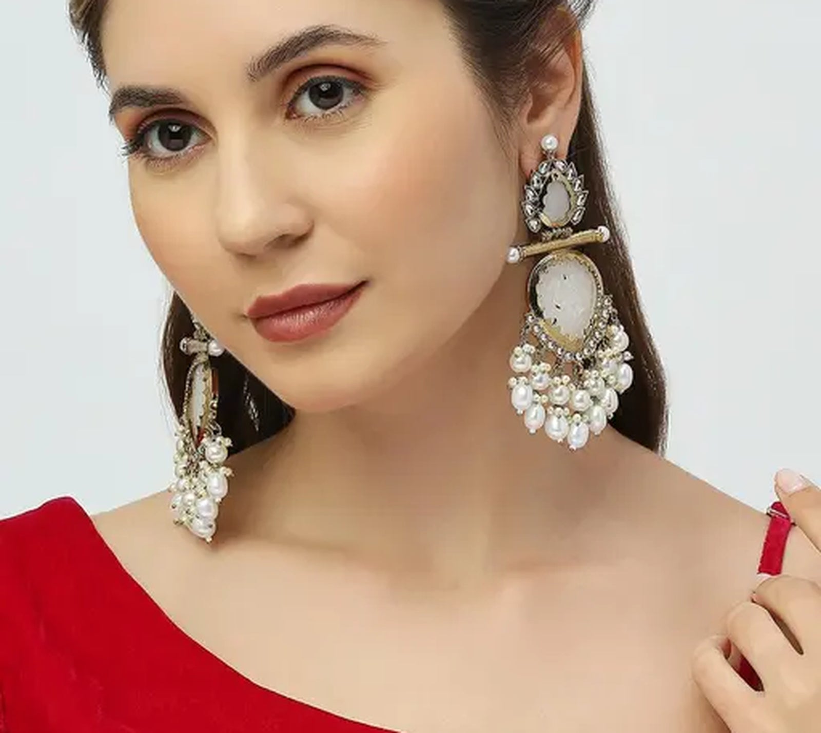 Jewel City Elegant Pearl and Crystal Chandelier Earrings - Luxurious Statement Jewelry - Distacart