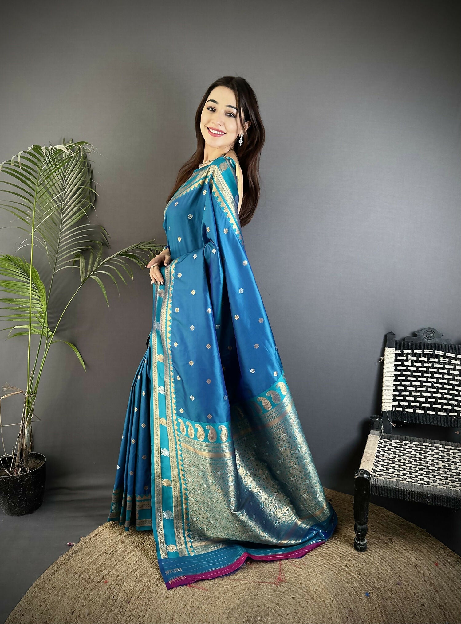 Joban Fashion Sky Blue Banarasi Soft Silk Woven Saree - Distacart