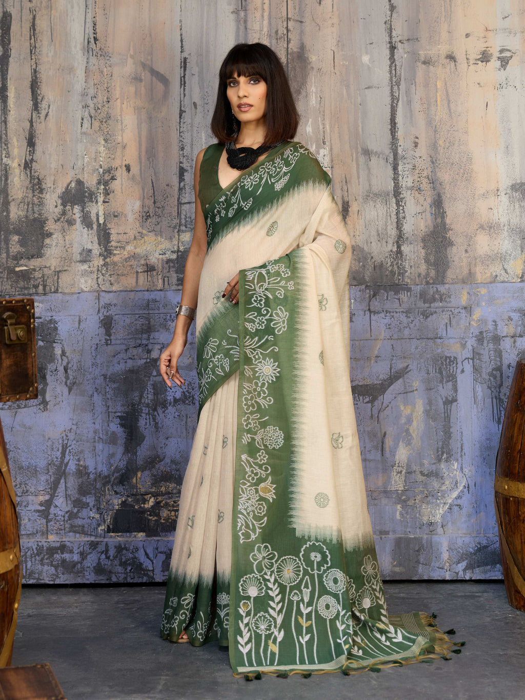 Aastha Fashion Green Munga Cotton Printed Saree - Distacart