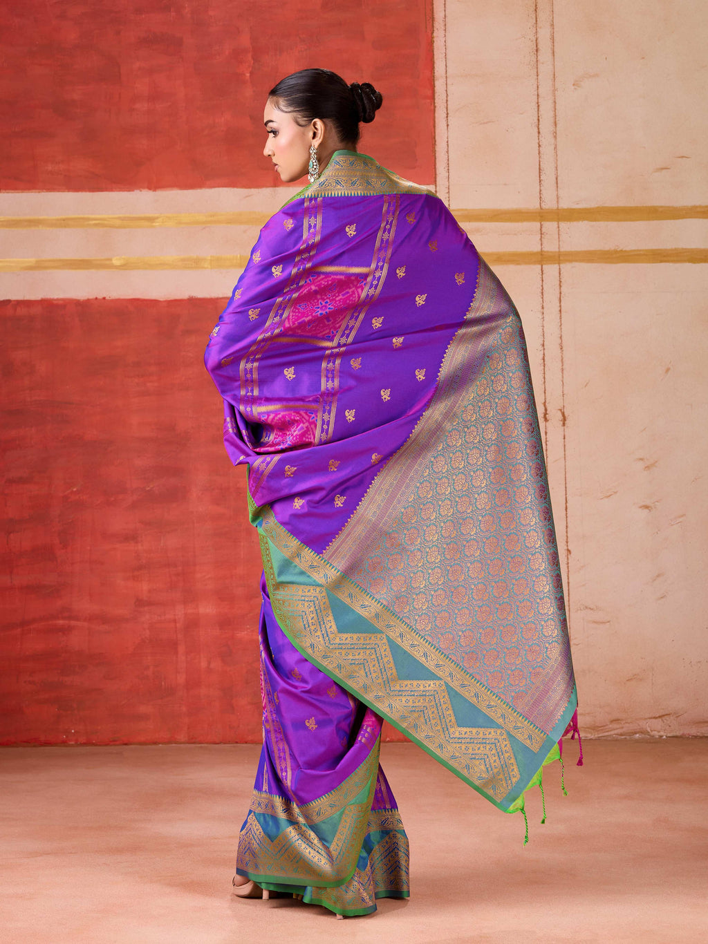 Aastha Fashion Violet Pure Silk Handloom Weaving Saree - Distacart