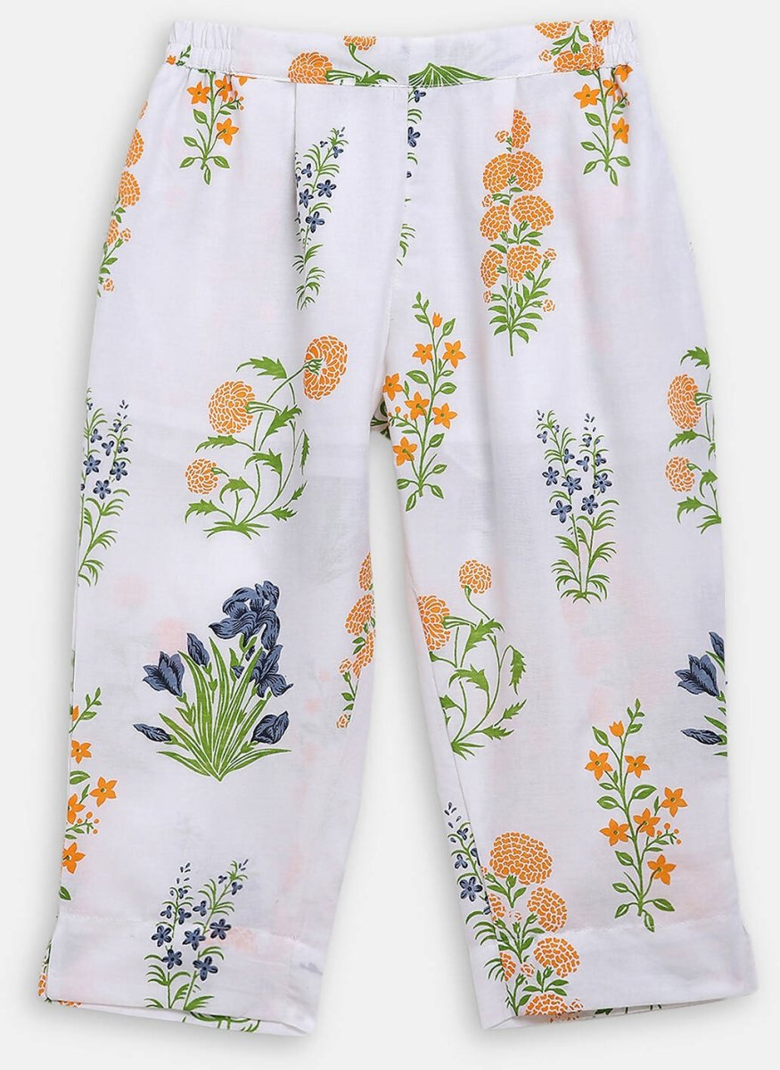 Ahalyaa White Cotton Straight Floral Printed Kids Kurta Pant Sets With Dupatta For Girls