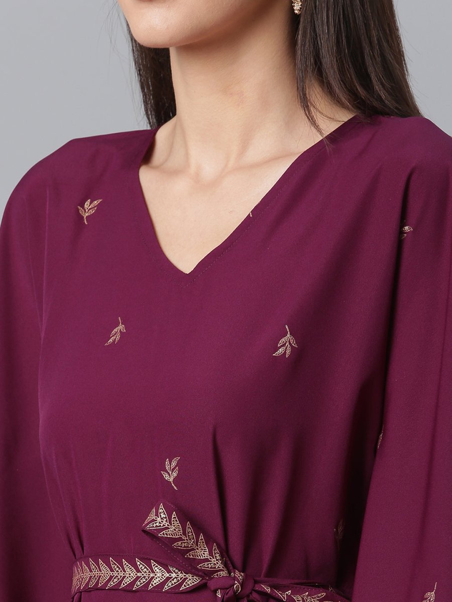 Ahalyaa Women Burgundy & Golden Printed Kurta With Trouser