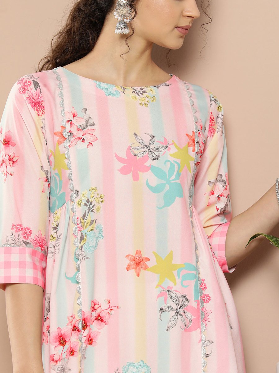 Ahalyaa Women Pink & Green Printed Gotta Patti Floral Crepe Kurta