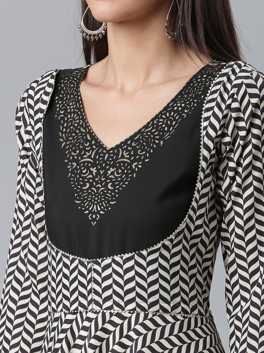 Ahalyaa Crepe Black Digital Printed Kurti