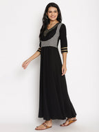 Ahalyaa Womens Black Colored Digital Print Plain Zari Kurta Set - Distacart