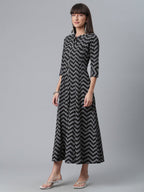 Ahalyaa Crepe Black Printed Kurta