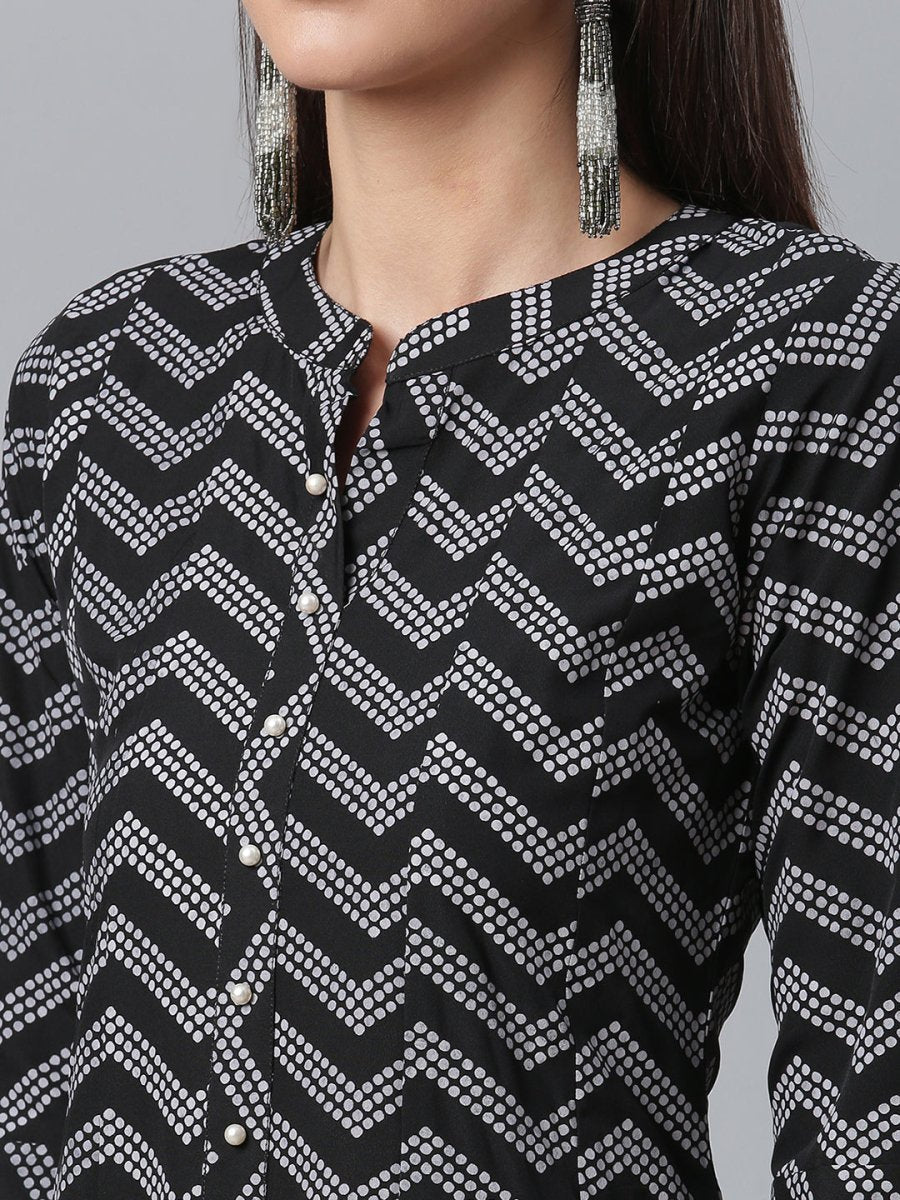 Ahalyaa Crepe Black Printed Kurta