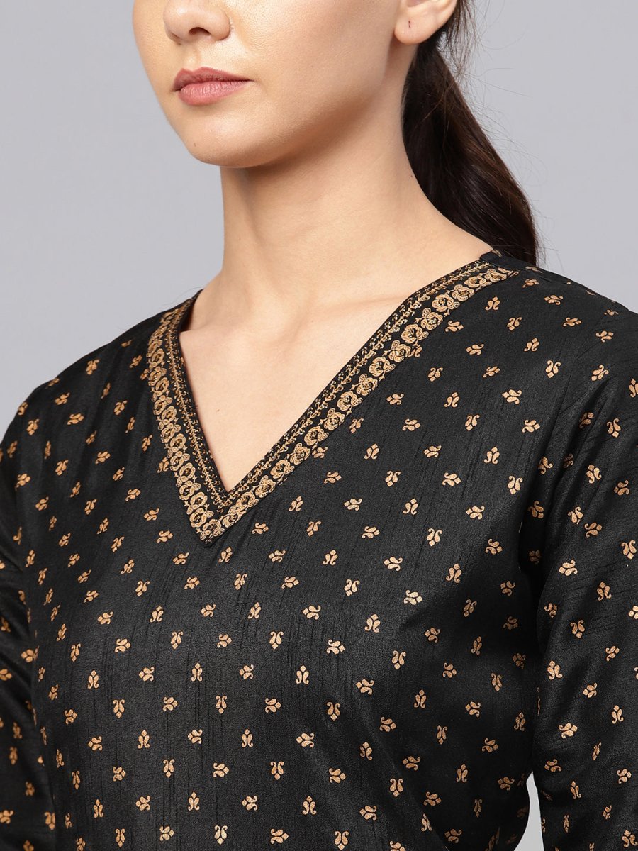 Ahalyaa Black and Gold Printed Anarkali Kurta Set For Women