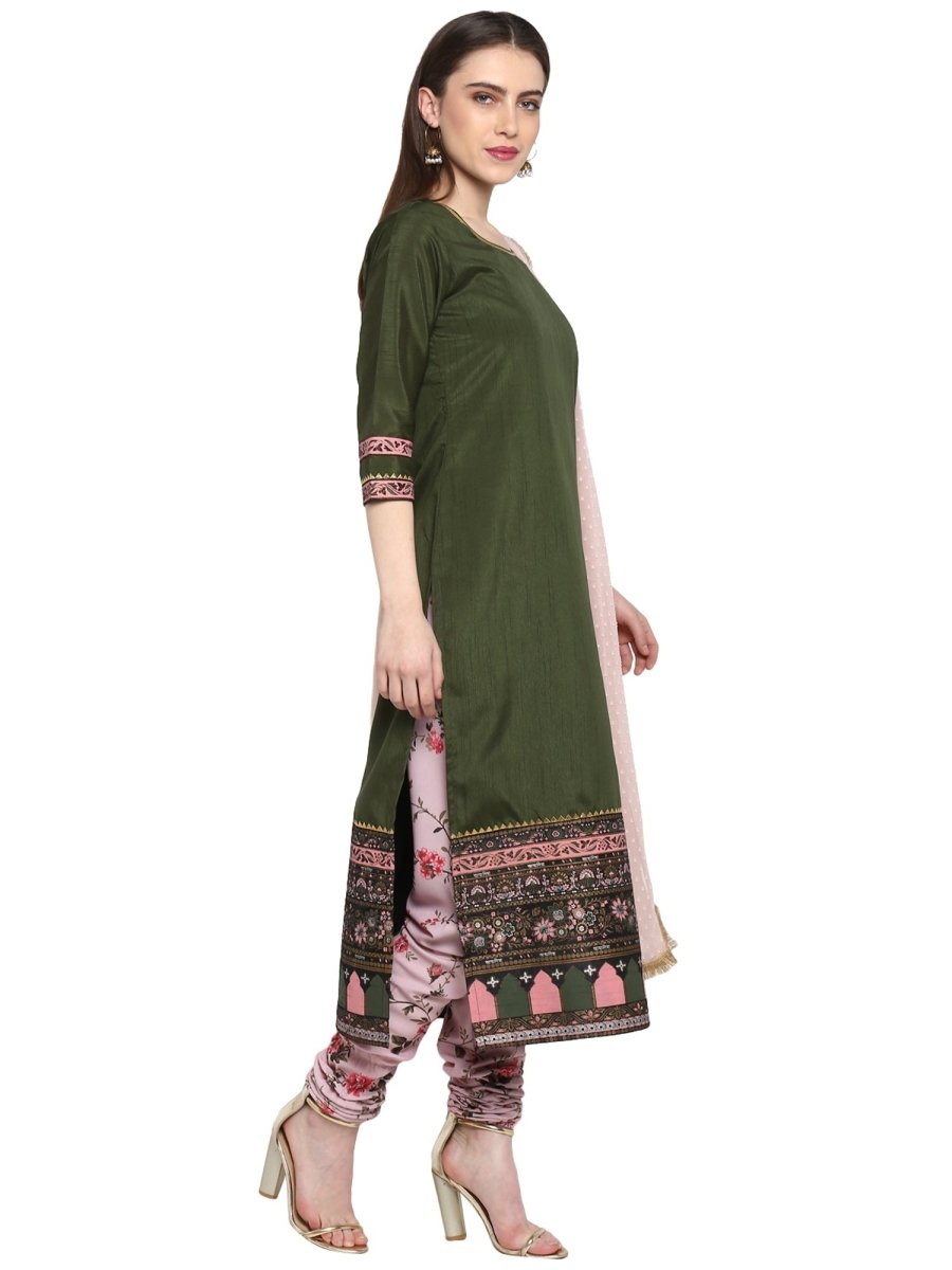 Ahalyaa Women Solid Kurta Set