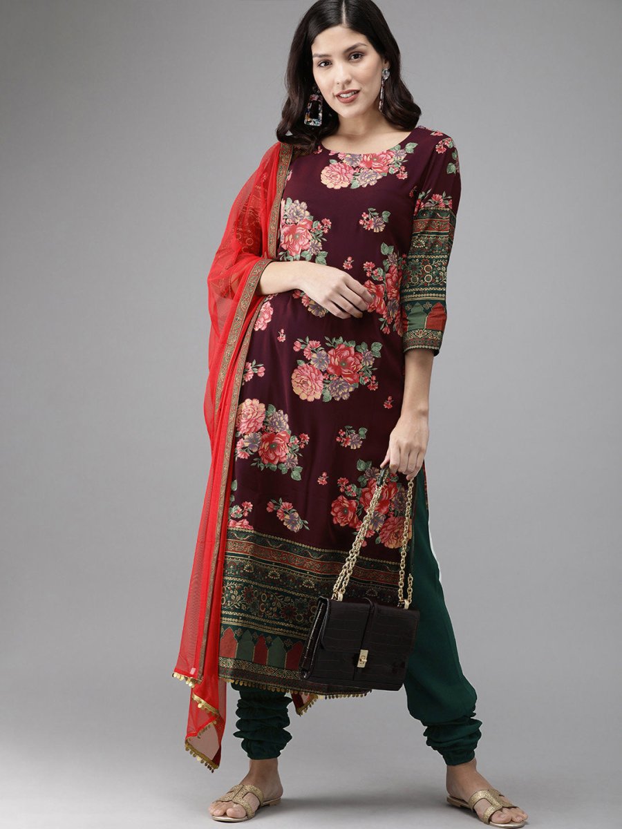 Ahalyaa Women Burgundy & Green Printed Kurta Set