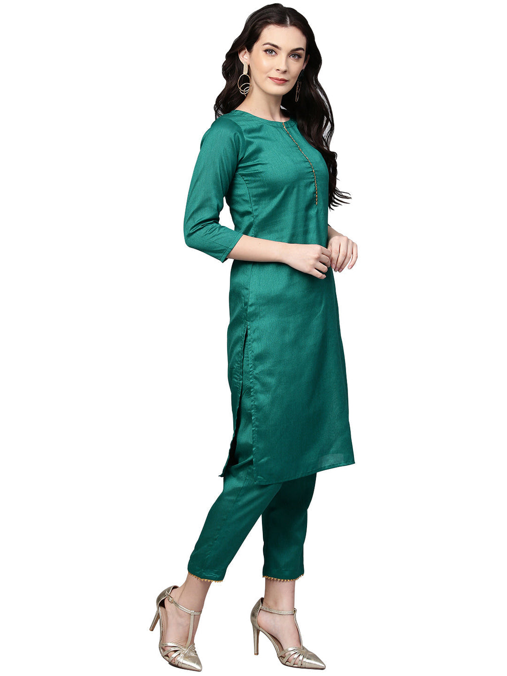 Ahalyaa Green Solid Kurta with Trousers & Dupatta