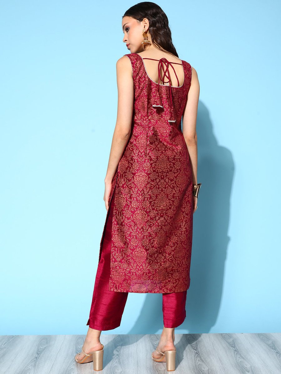 Ahalyaa Burgundy Ethnic Motif Woven Design Sleeveless Kurta